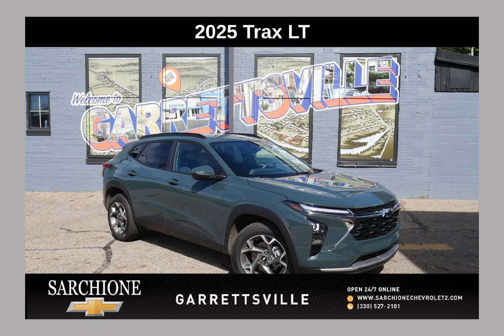 Used 2025 Chevrolet Trax LT w/ Driver Confidence Package FWD image 1