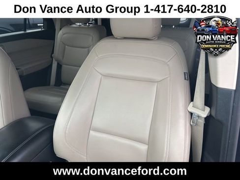 Certified 2023 Ford Explorer XLT w/ Equipment Group 202A image 15