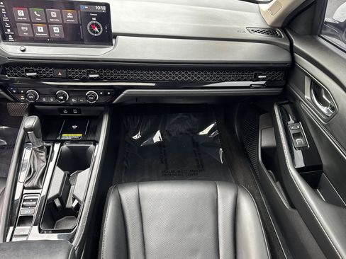Used 2024 Honda Accord Touring image 30