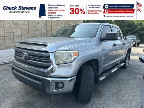 Used 2014 Toyota Tundra SR5 w/ SR5 Upgrade Package AWD/4WD image 4