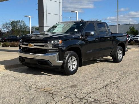 Used 2019 Chevrolet Silverado 1500 LT w/ Convenience Package AWD/4WD image 7