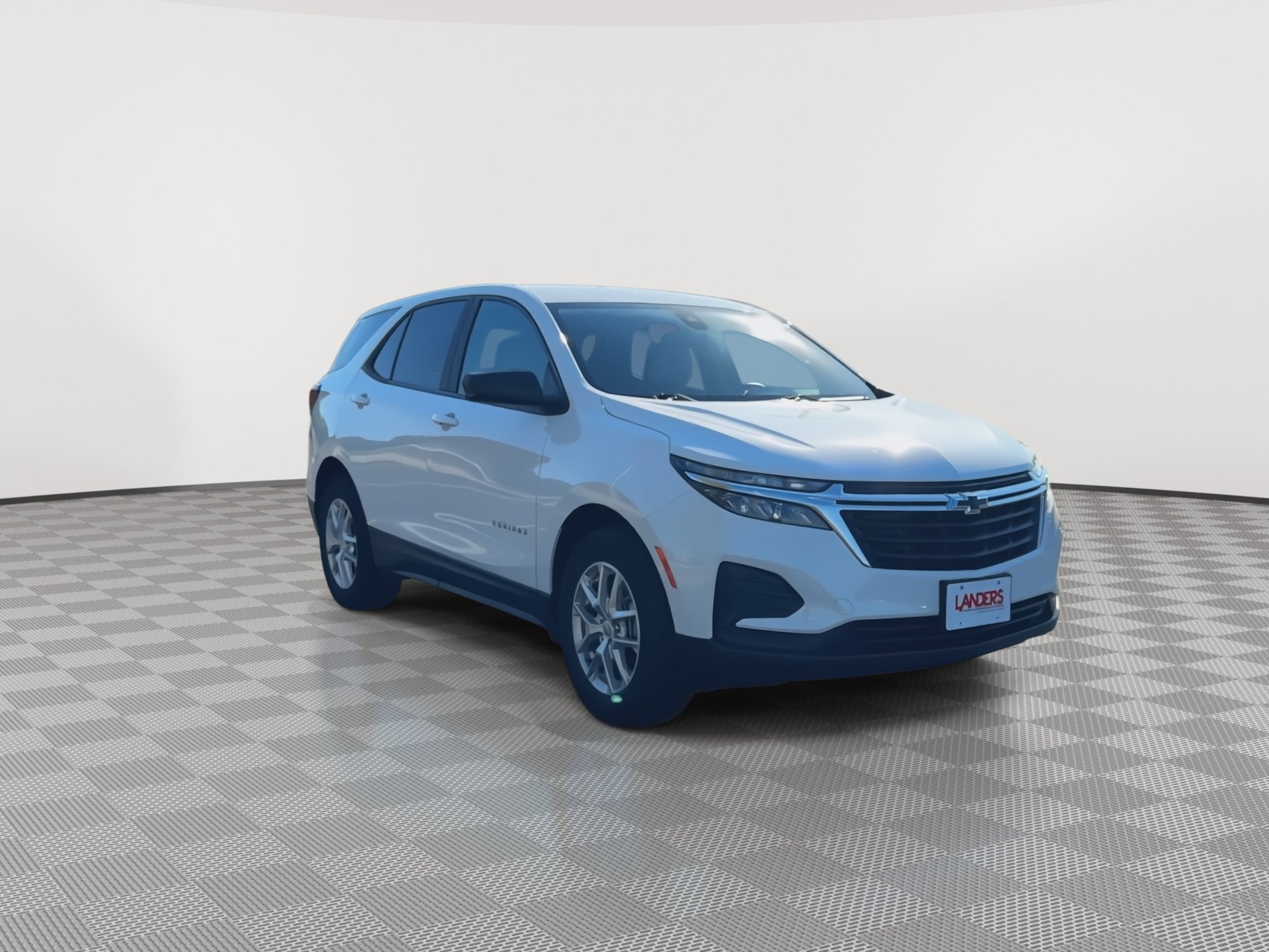 Certified 2024 Chevrolet Equinox LS w/ LS Convenience Package FWD image 3