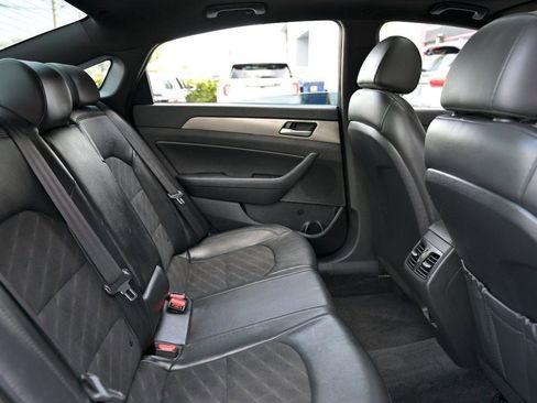 Used 2019 Hyundai Sonata Sport w/ Winter Weather Package image 12