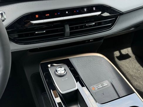 New 2026 Buick Enclave Avenir w/ Super Cruise Package image 30