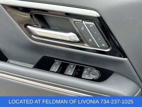 Used 2024 GMC Sierra EV Denali AWD/4WD image 23