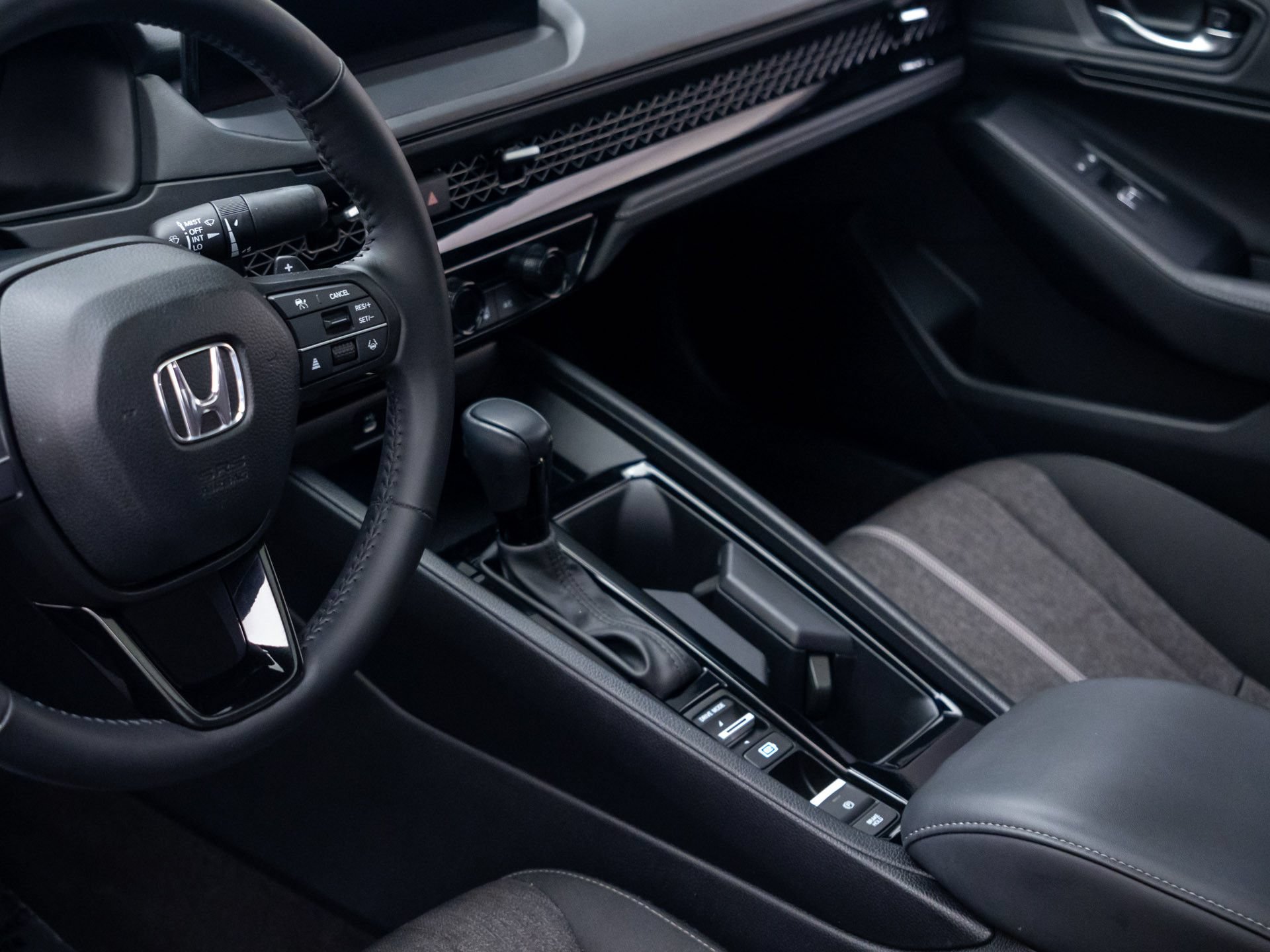 Used 2024 Honda Accord Sport image 12