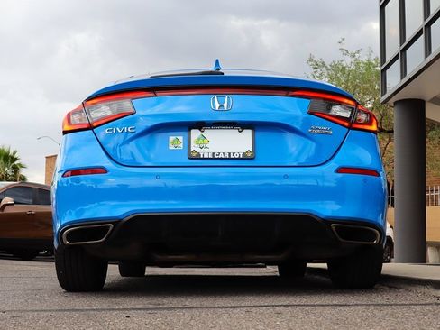 Used 2022 Honda Civic Sport Touring image 12