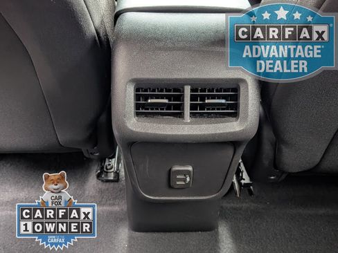 Used 2024 Chevrolet Equinox LT AWD/4WD image 15