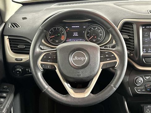 Used 2014 Jeep Cherokee Limited w/ Luxury Group FWD image 14