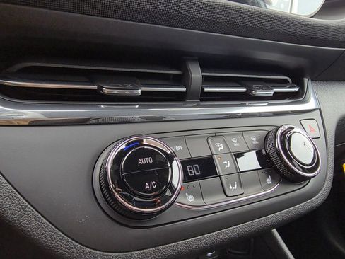 New 2026 Buick Envista Preferred w/ Convenience I Package image 18