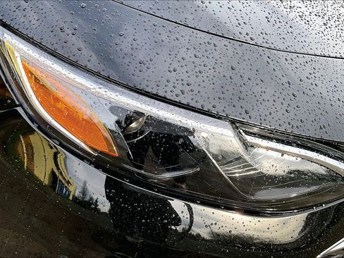 Used 2025 Chevrolet Malibu LT image 27