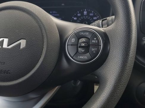 Used 2022 Kia Soul LX w/ Technology Package FWD image 22