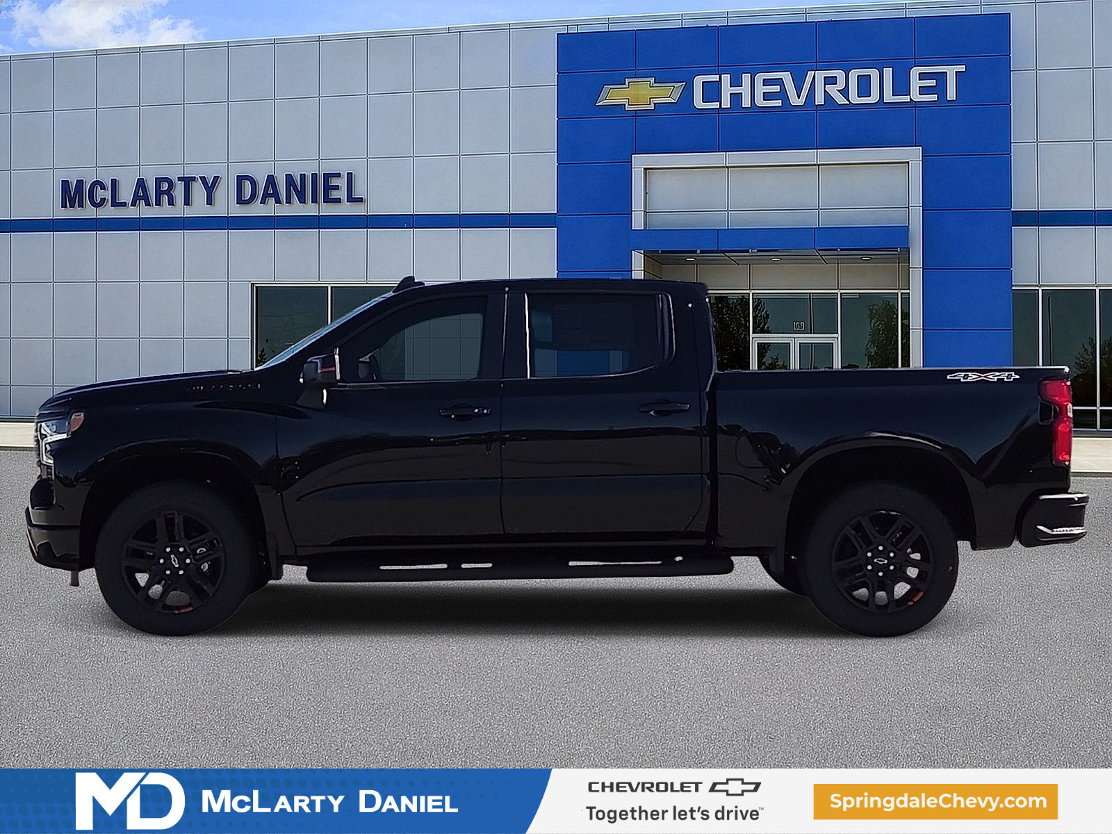 New 2026 Chevrolet Silverado 1500 RST w/ Redline Edition AWD/4WD image 3