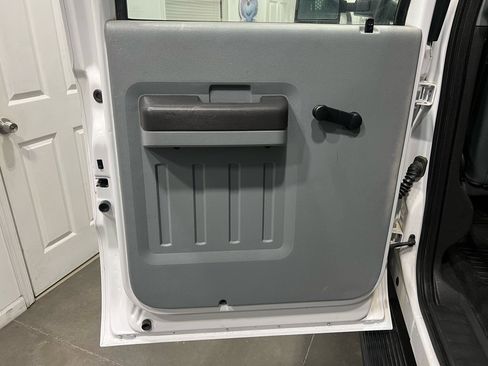 Used 2016 Ford F250 XL image 32