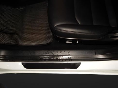 Used 2022 Tesla Model 3 Long Range image 14