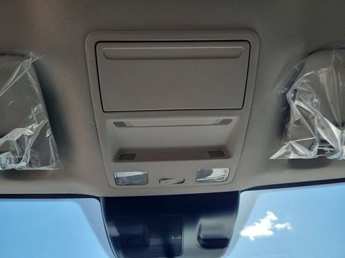 New 2026 Ford Maverick XLT w/ XLT Luxury Package image 32