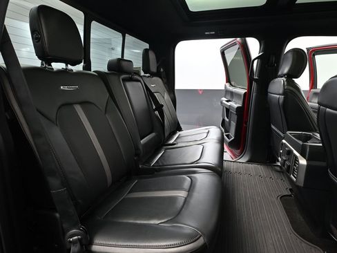 Used 2019 Ford F150 Platinum w/ Equipment Group 701A Luxury AWD/4WD image 45
