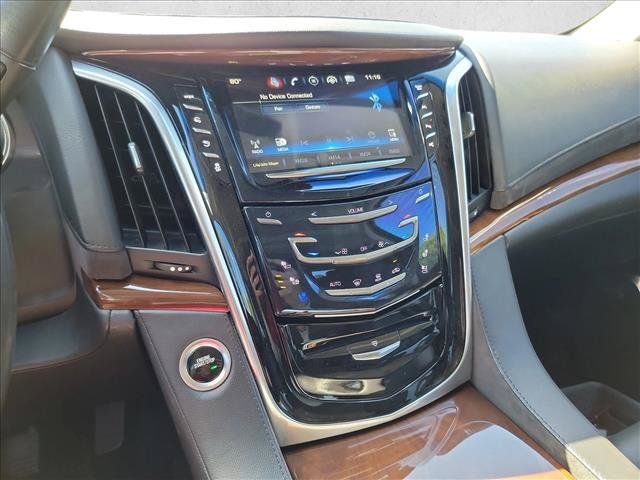 Used 2019 Cadillac Escalade Luxury AWD/4WD image 20