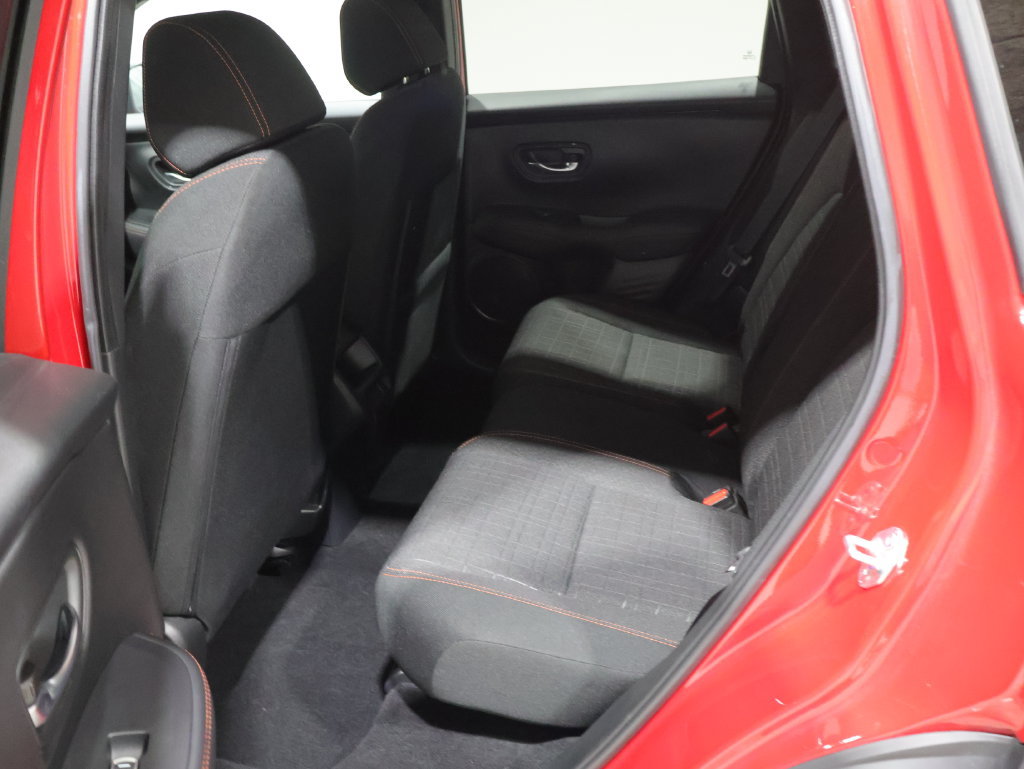 Used 2025 Honda HR-V Sport image 18
