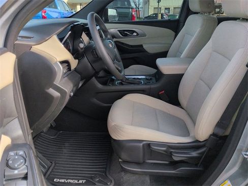 Certified 2023 Chevrolet Traverse LS image 16