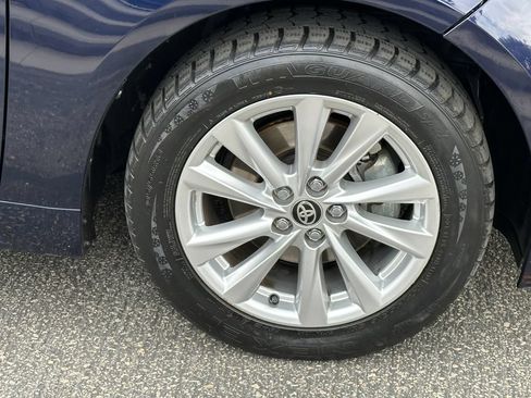 Used 2025 Toyota Corolla LE w/ LE Premium Package FWD image 15