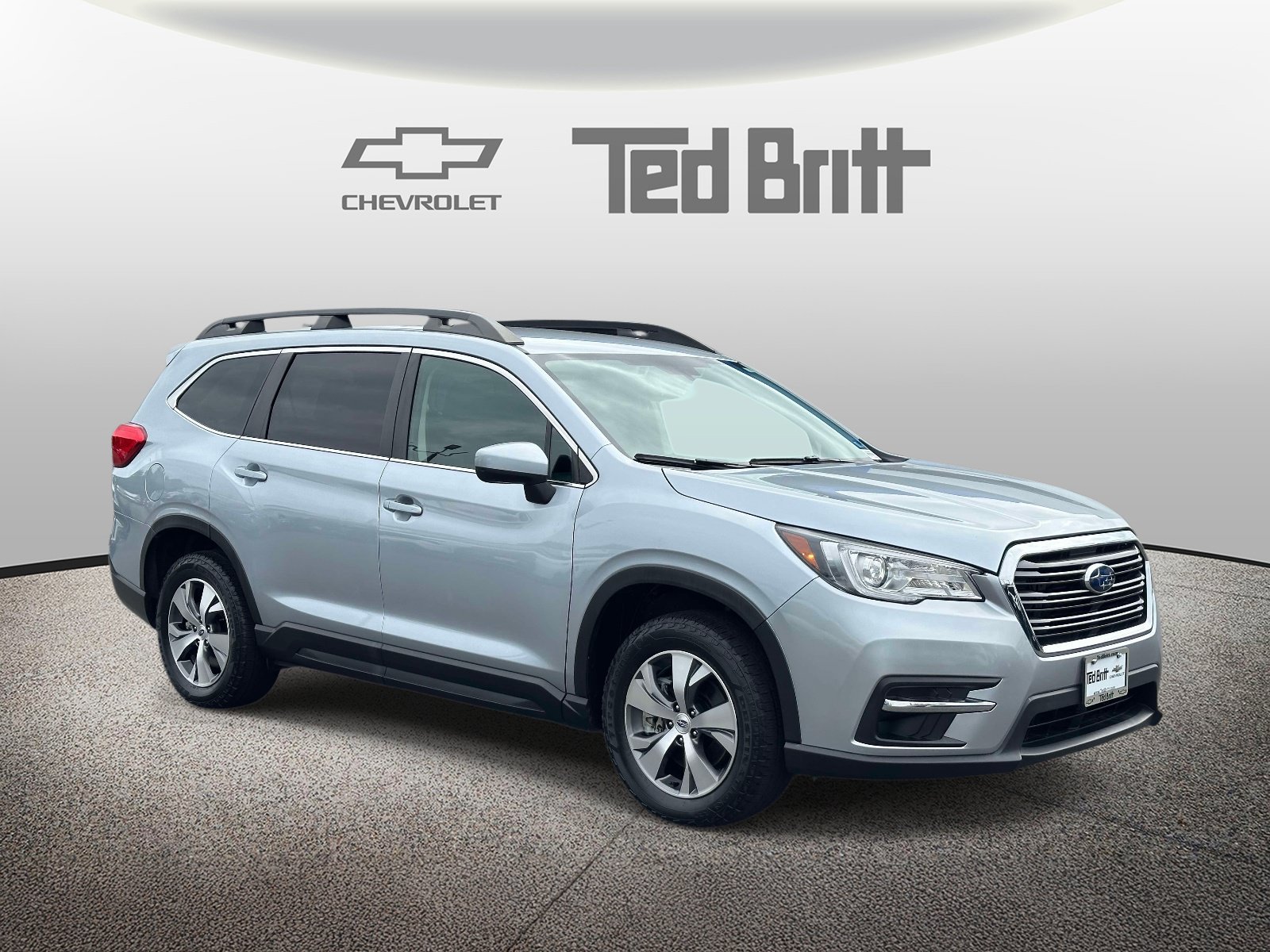 Used 2022 Subaru Ascent Premium w/ Convenience Package AWD/4WD image 3