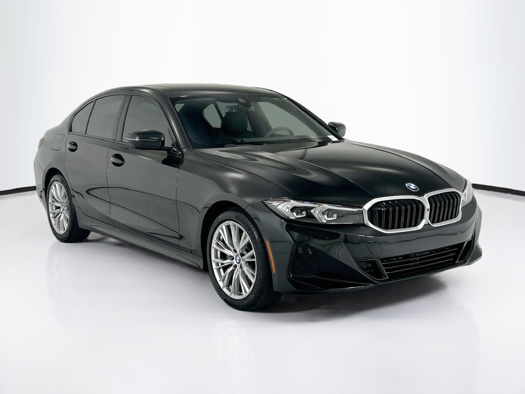 Certified 2023 BMW 330i Sedan w/ Premium Package RWD image 3