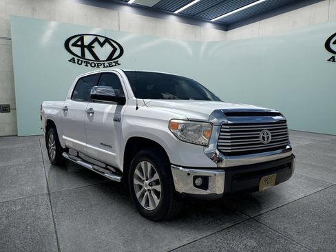 Used 2017 Toyota Tundra Limited w/ Limited Premium Package RWD image 1
