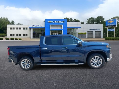 Certified 2019 Chevrolet Silverado 1500 LTZ w/ LTZ Plus Package AWD/4WD image 3