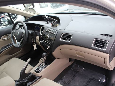 Used 2013 Honda Civic LX image 18