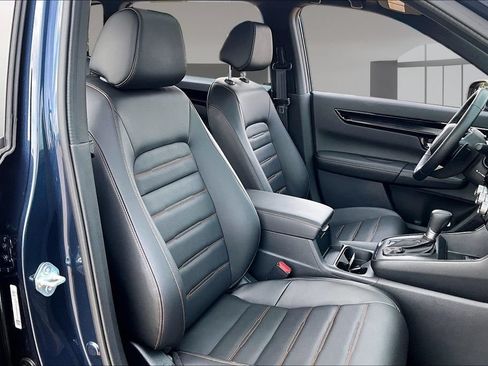 Used 2025 Honda CR-V Sport Touring image 7
