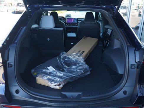 New 2026 Subaru Solterra Premium image 11