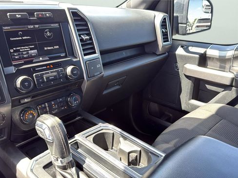 Used 2015 Ford F150 XLT w/ Equipment Group 302A Luxury image 18
