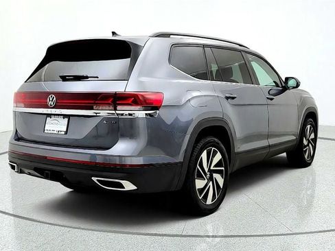 Used 2025 Volkswagen Atlas SE AWD/4WD image 5