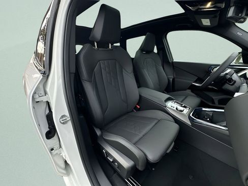 New 2026 BMW X3 xDrive30 w/ Premium Package image 29