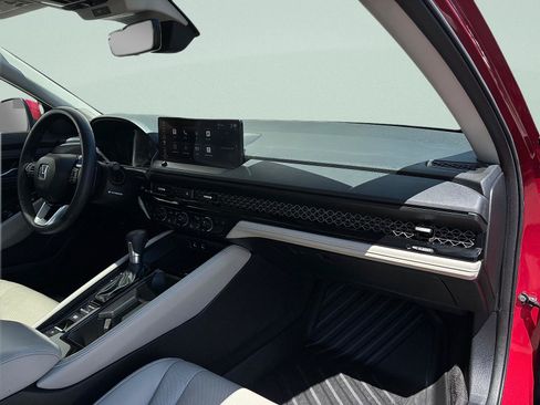 Certified 2024 Honda Accord Touring image 43