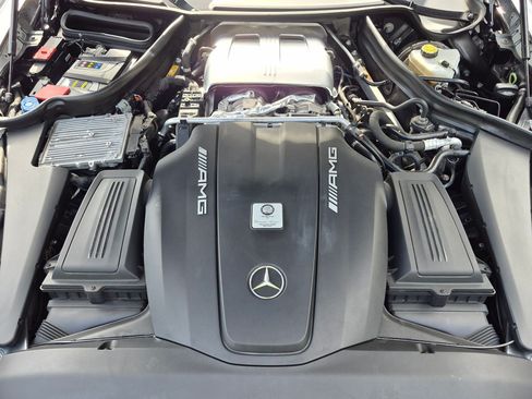 Used 2018 Mercedes-Benz AMG GT S image 34