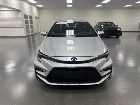 Certified 2025 Toyota Corolla SE image 2
