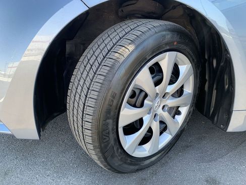 Used 2024 Toyota Corolla LE image 11