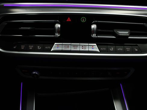 Used 2022 BMW X5 xDrive40i image 21