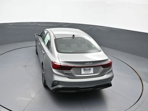 Certified 2023 Kia Forte LXS w/ LXS Technology Package FWD image 37