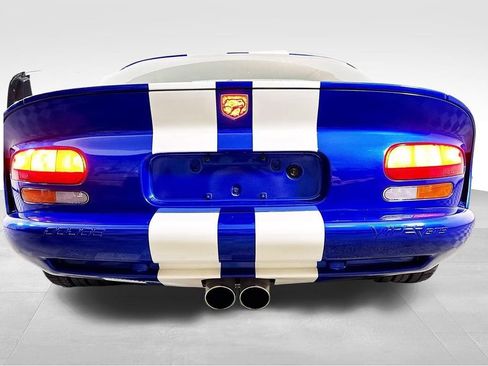 Used 1997 Dodge Viper GTS image 30