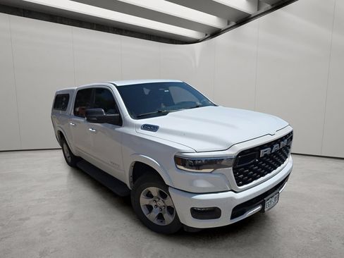 Used 2026 RAM 1500 Lone Star AWD/4WD image 5