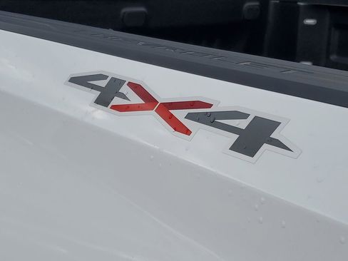 Certified 2020 Chevrolet Silverado 1500 Custom w/ Custom Value Package image 30