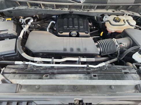 Certified 2025 Chevrolet Silverado 1500 Custom RWD image 28
