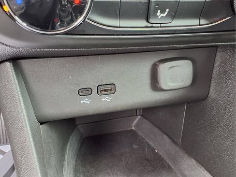 Used 2025 Buick Encore GX Preferred FWD image 13