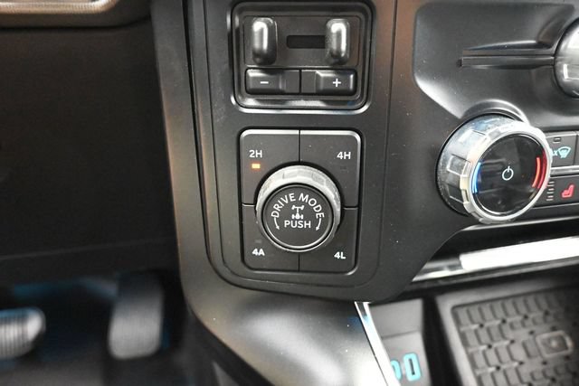 Used 2023 Ford F150 Raptor w/ Raptor 37 Performance Package AWD/4WD image 12