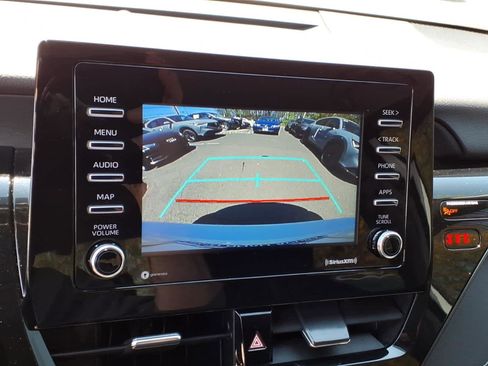 Used 2021 Toyota Camry SE AWD/4WD image 25
