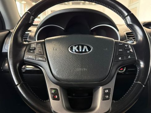 Used 2014 Kia Sorento SX w/ 3rd Row Package AWD/4WD image 27