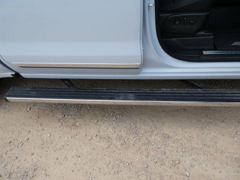 New 2026 Chevrolet Silverado 1500 High Country AWD/4WD image 13